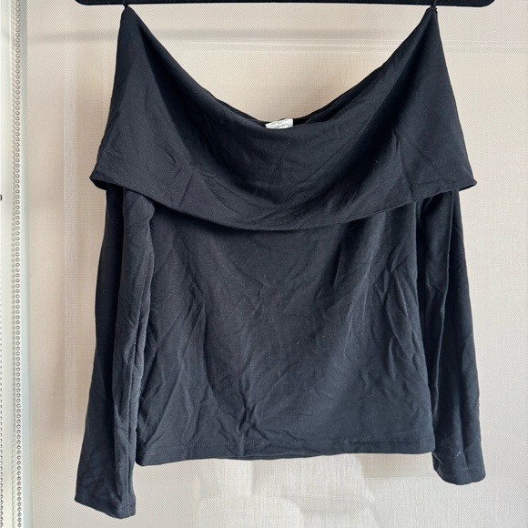 Wilfred Black Off-Shoulder Top - Picture 2 of 2